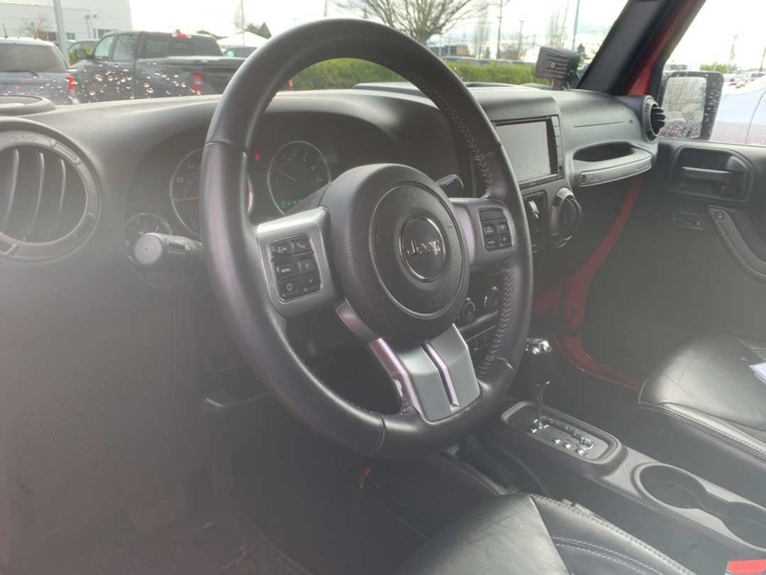 2016 Jeep Wrangler Unlimited Freedom Edition - Image 9