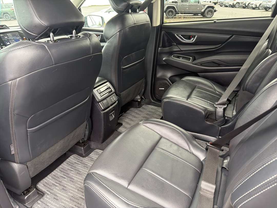 2023 Subaru Ascent Limited - Image 19