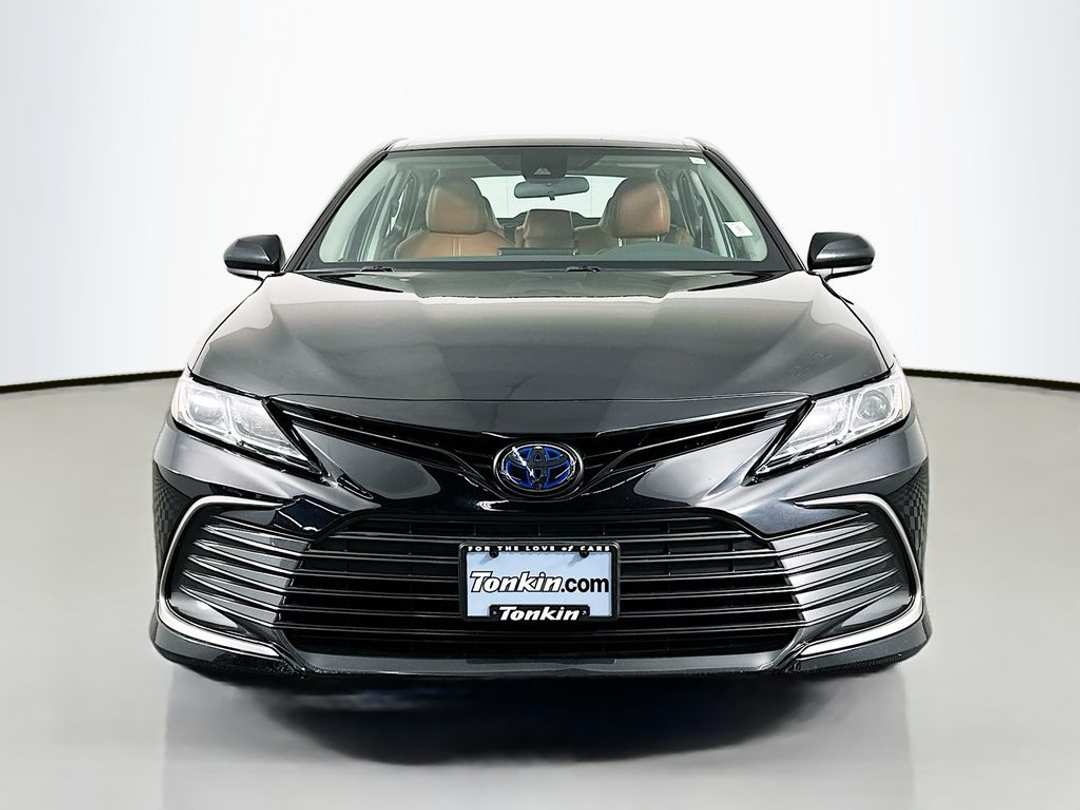2021 Toyota Camry LE - Image 3