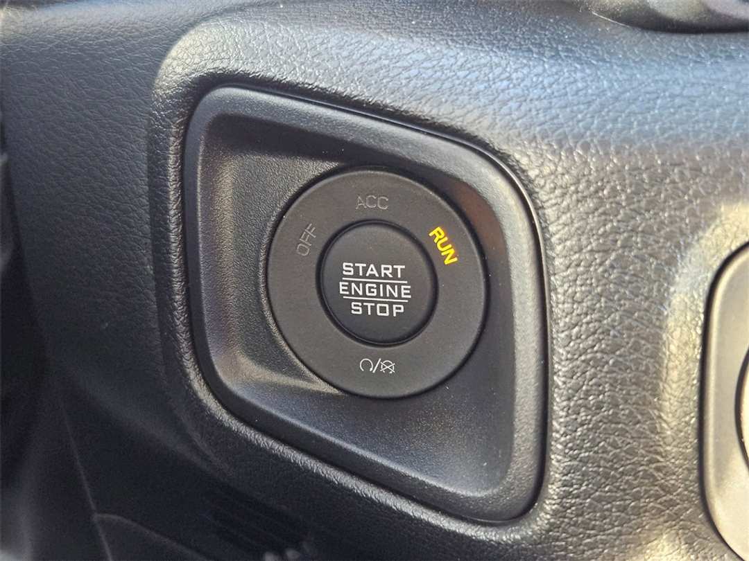 2026 Jeep Gladiator Sport - Image 17