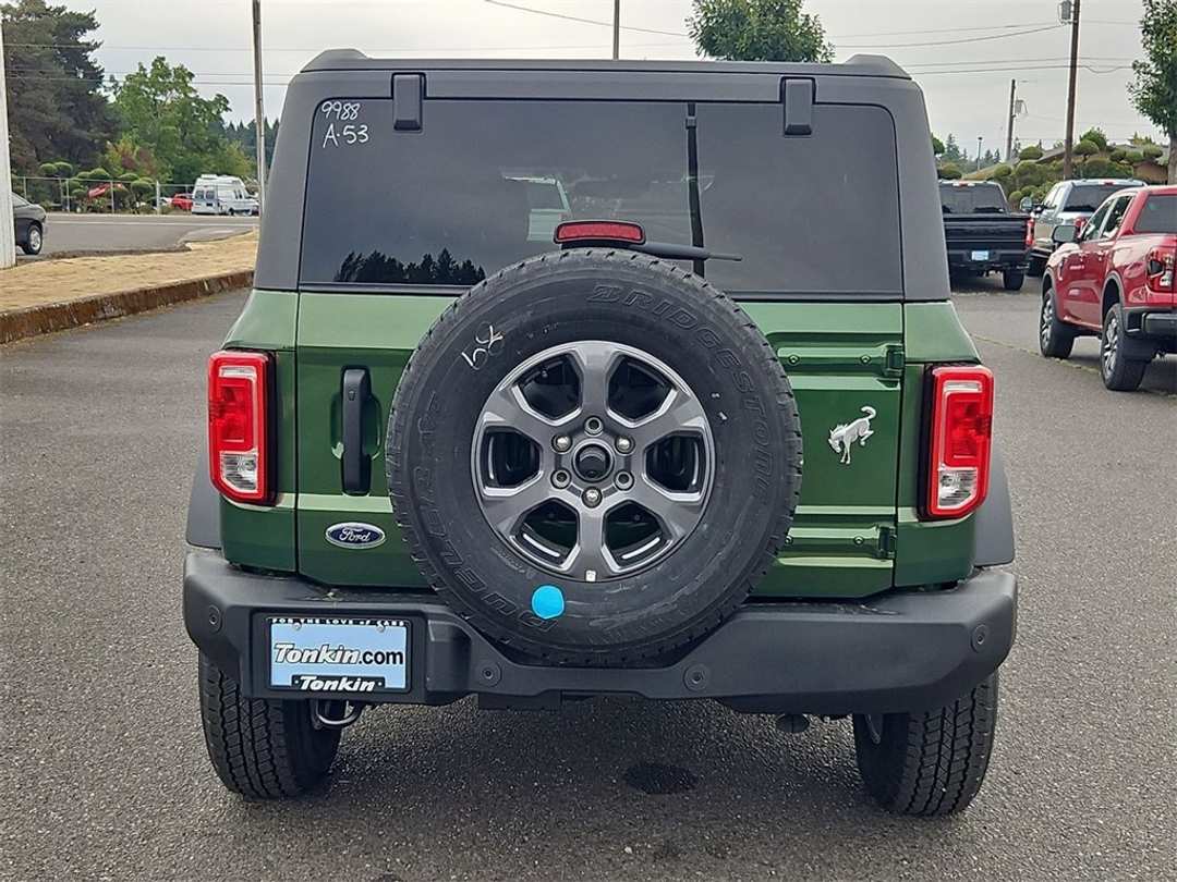 2025 Ford Bronco Big Bend - Image 4