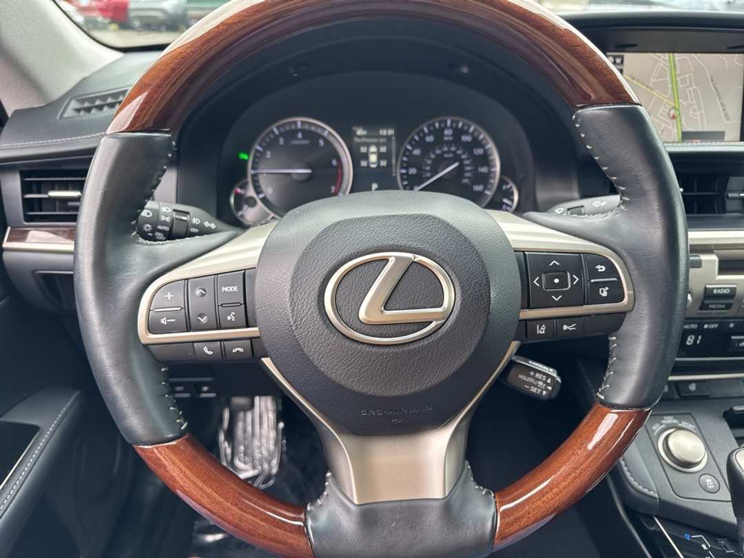 2018 Lexus Es 350 - Image 18