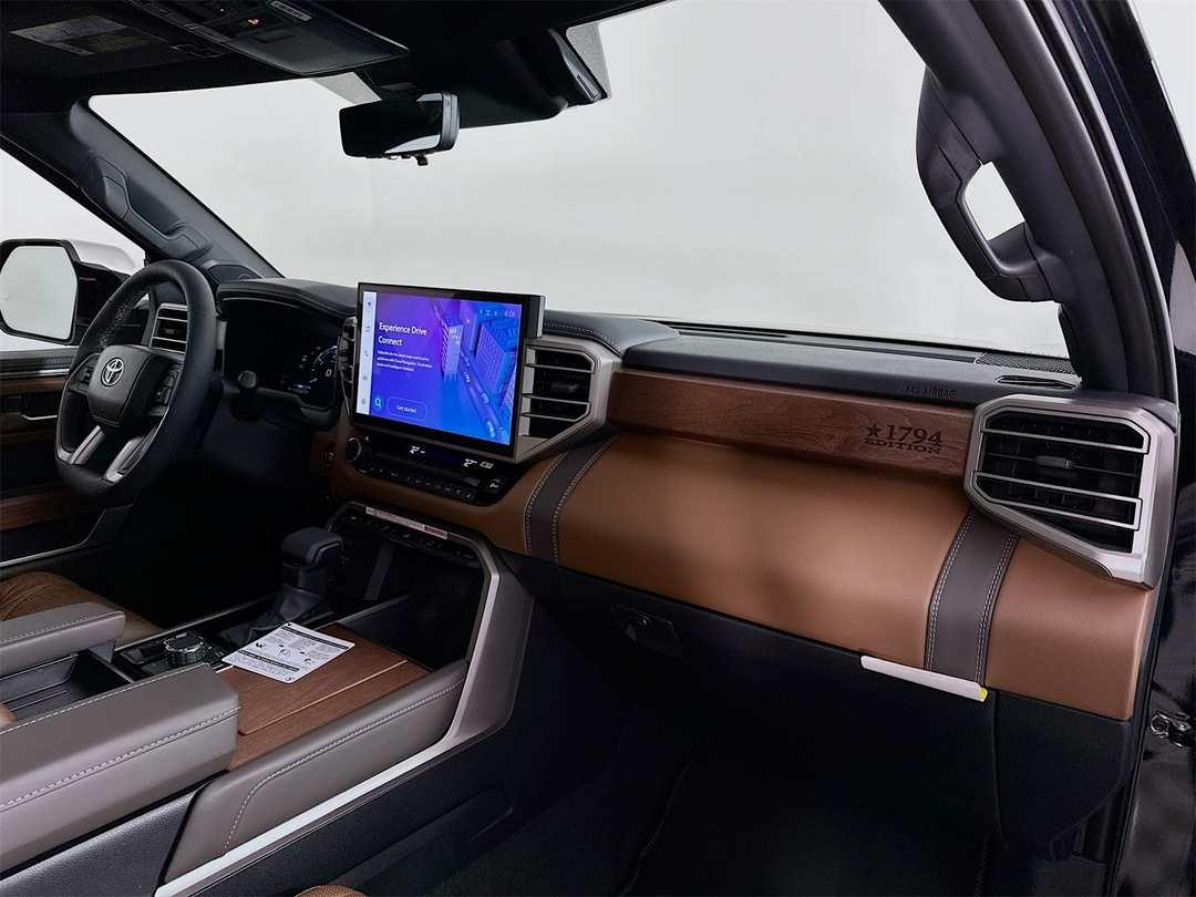 2026 Toyota Tundra 1794 Edition - Image 31