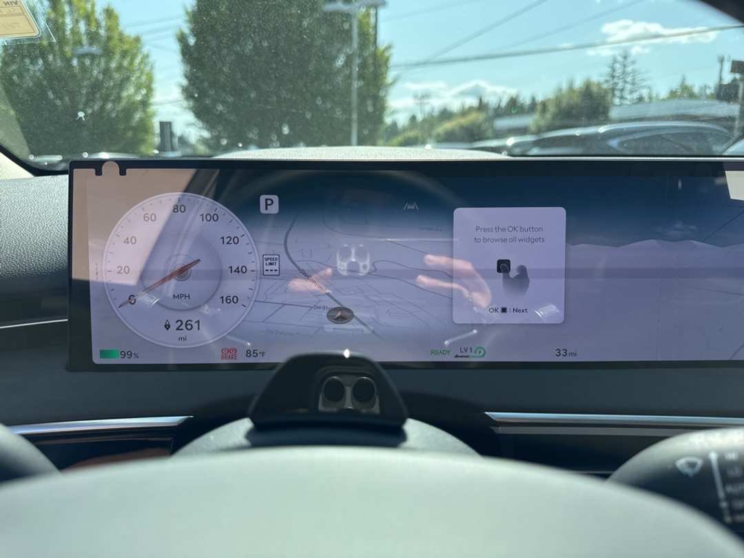 2026 Genesis Electrified Gv70 - Image 18