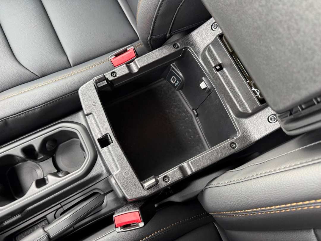 2026 Jeep Wrangler Sahara - Image 26