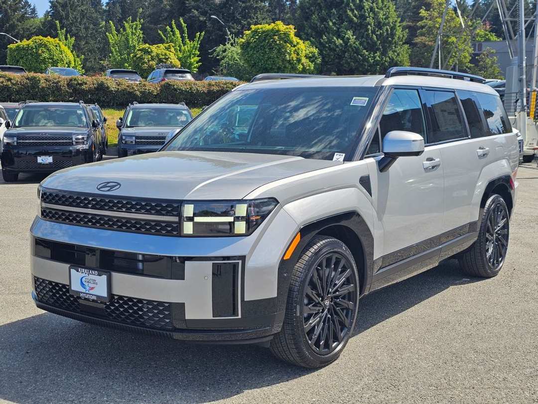 2025 Hyundai Santa Fe Calligraphy - Image 3