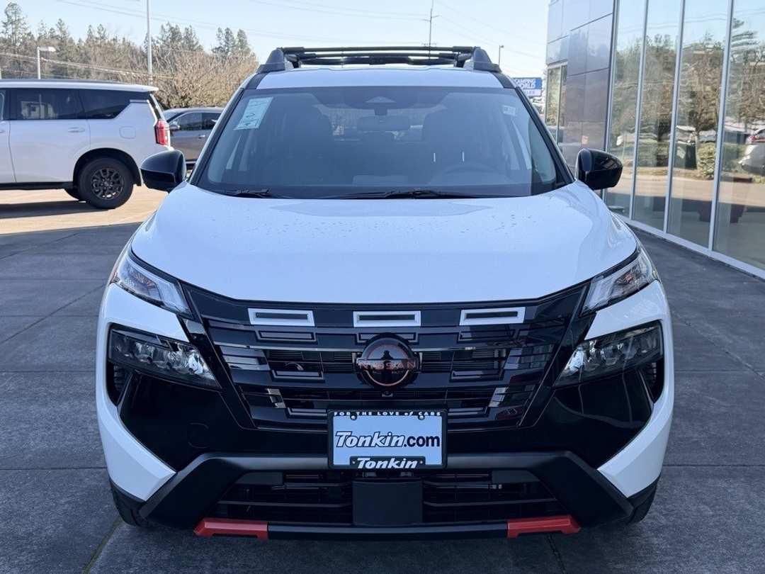 2026 Nissan Rogue Rock Creek - Image 3