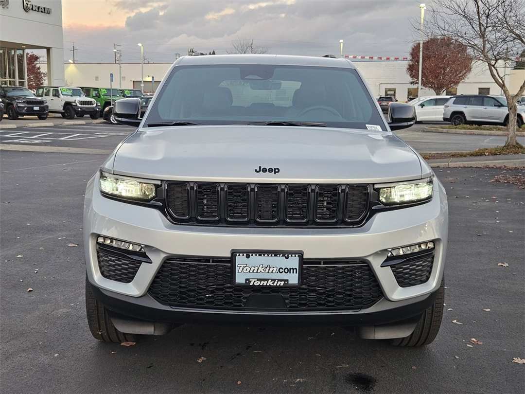 2025 Jeep Grand Cherokee Limited - Image 9