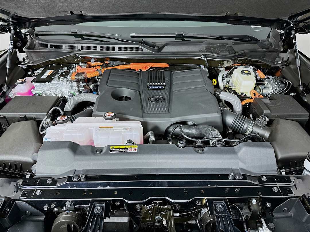 2026 Toyota Tundra 1794 Edition - Image 32