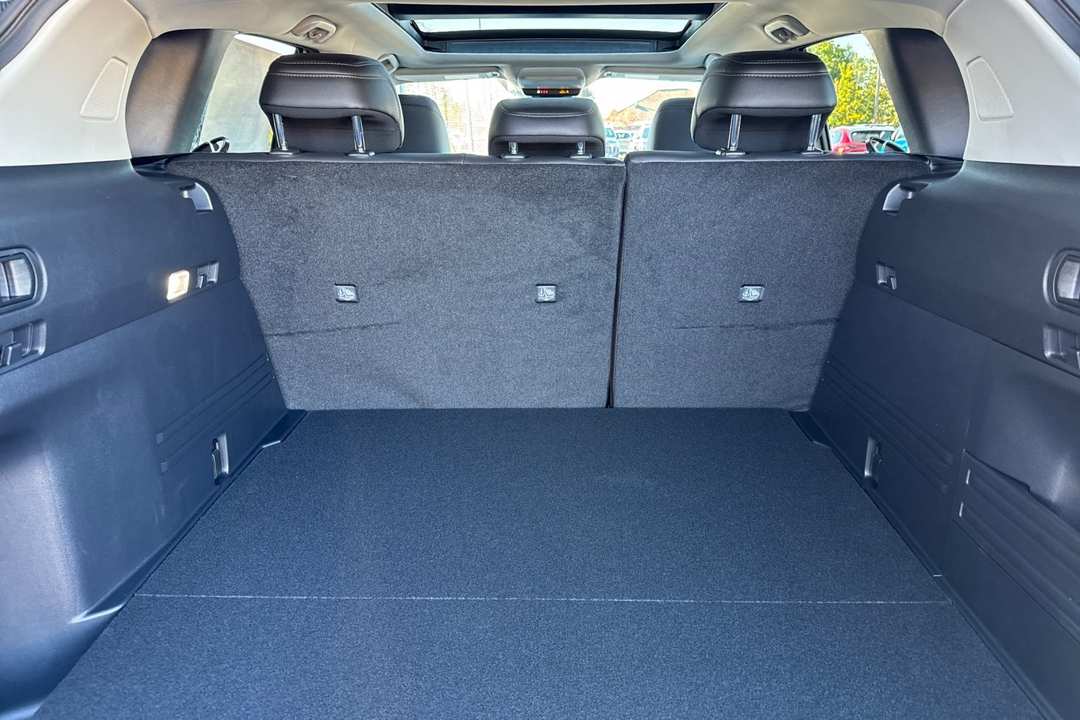 2026 MAZDA Cx-50 Premium - Image 15