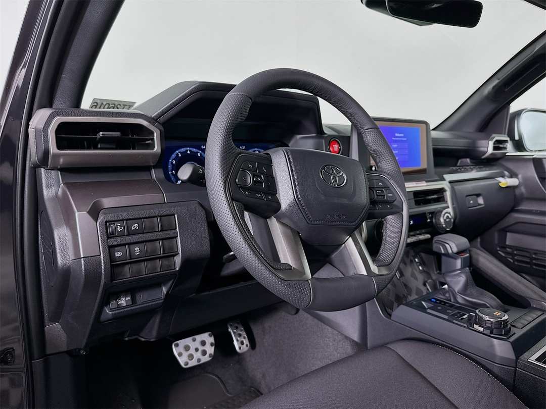 2026 Toyota Tacoma TRD Sport - Image 9