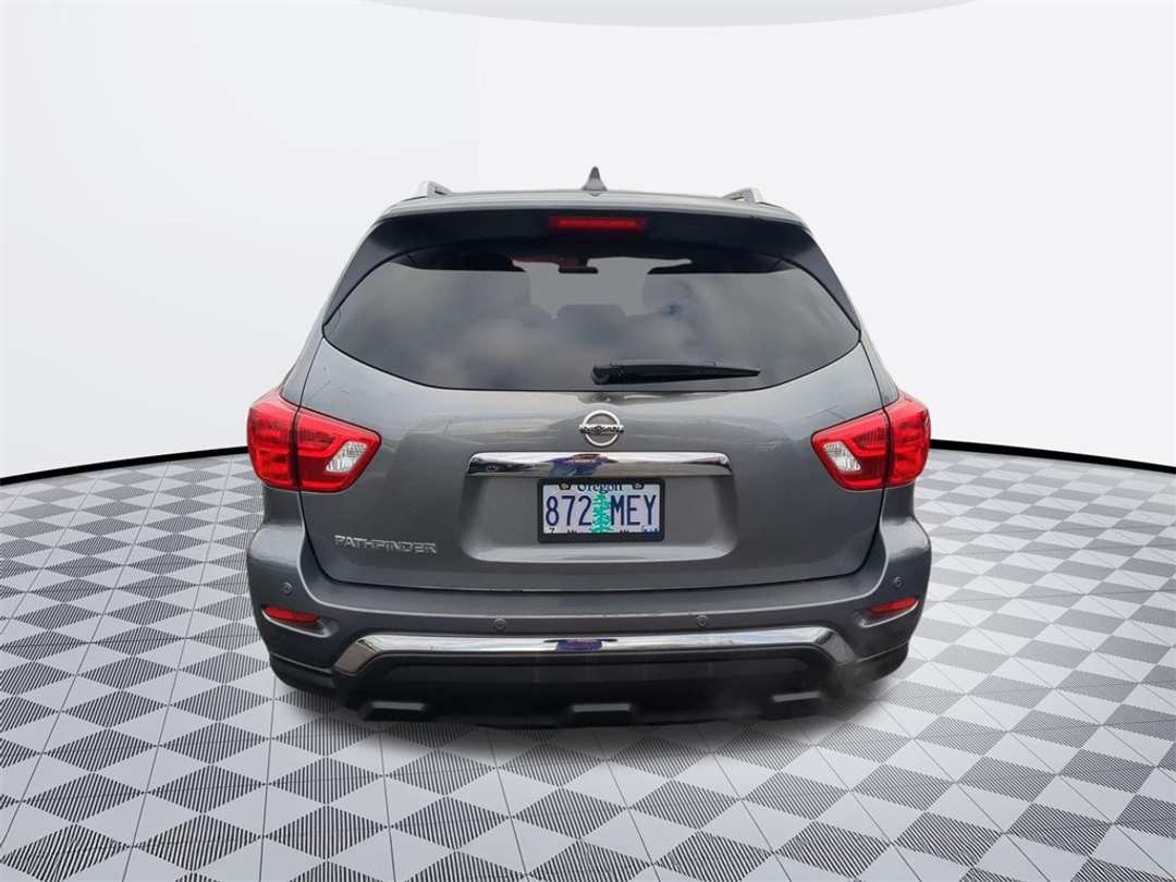 2020 Nissan Pathfinder S - Image 5