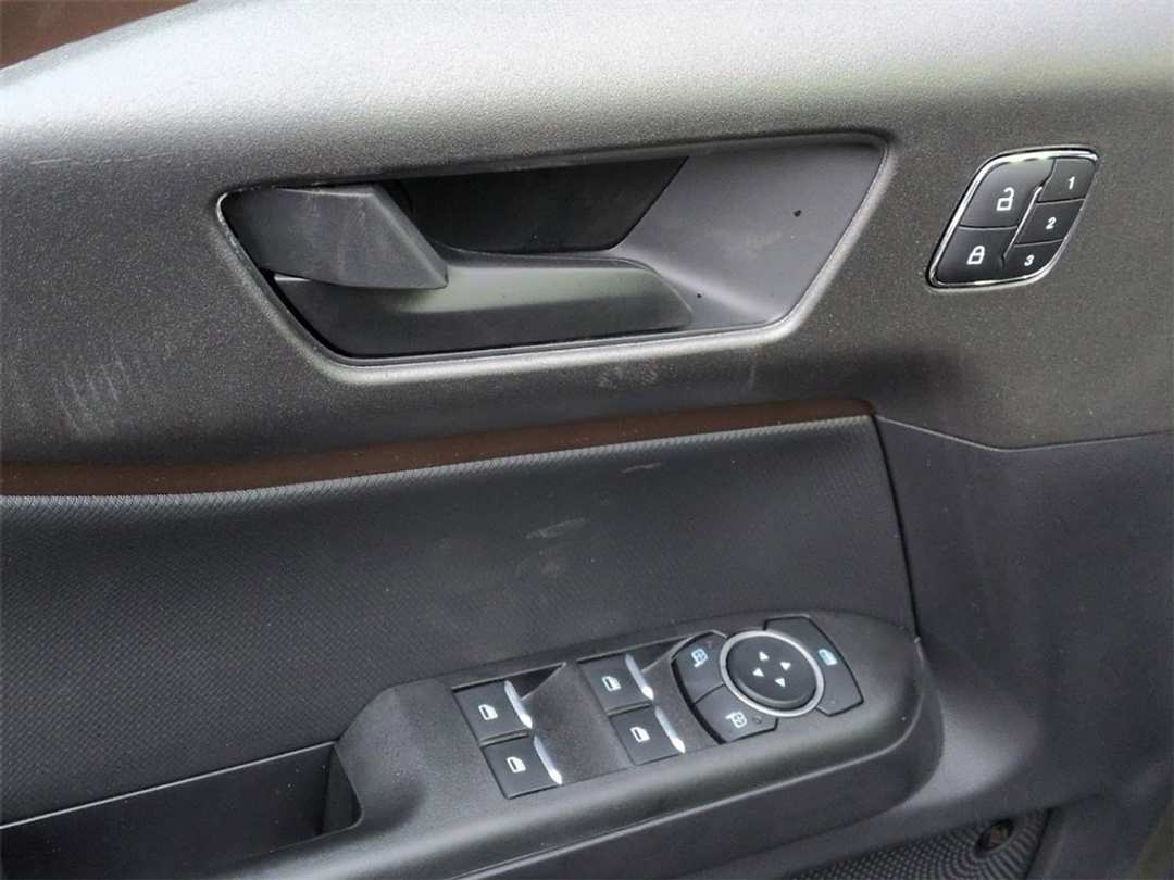 2025 Ford Bronco Sport Outer Banks - Image 10