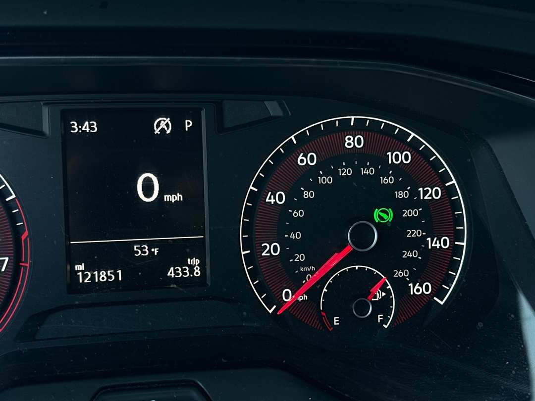 2021 Volkswagen Jetta - Image 25