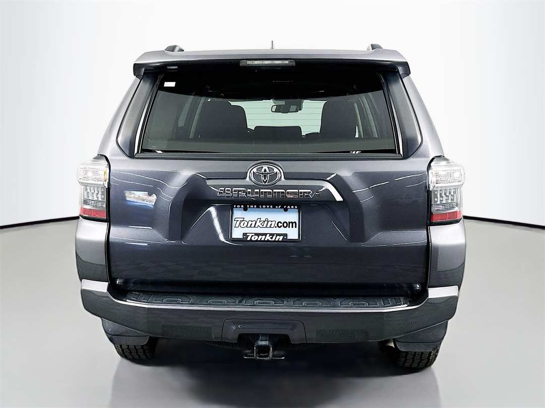 2022 Toyota 4Runner SR5 - Image 6