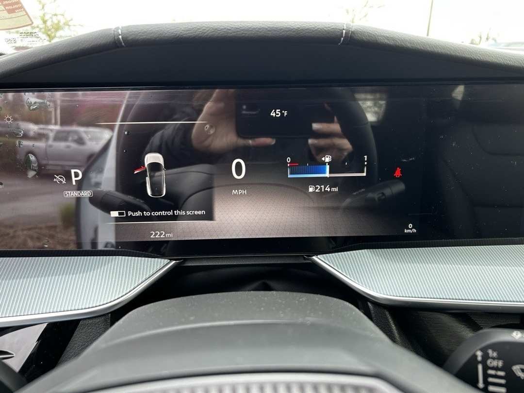 2025 Nissan Murano SL - Image 16