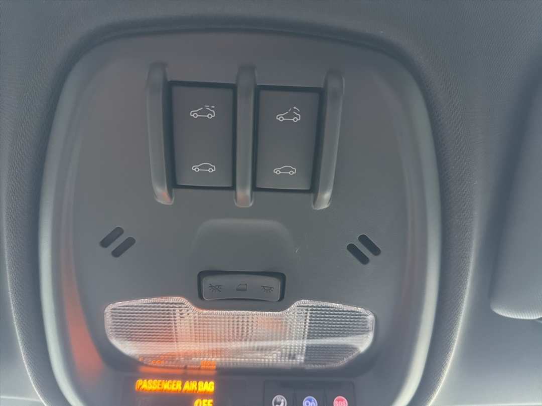 2025 Buick Envista Avenir - Image 41