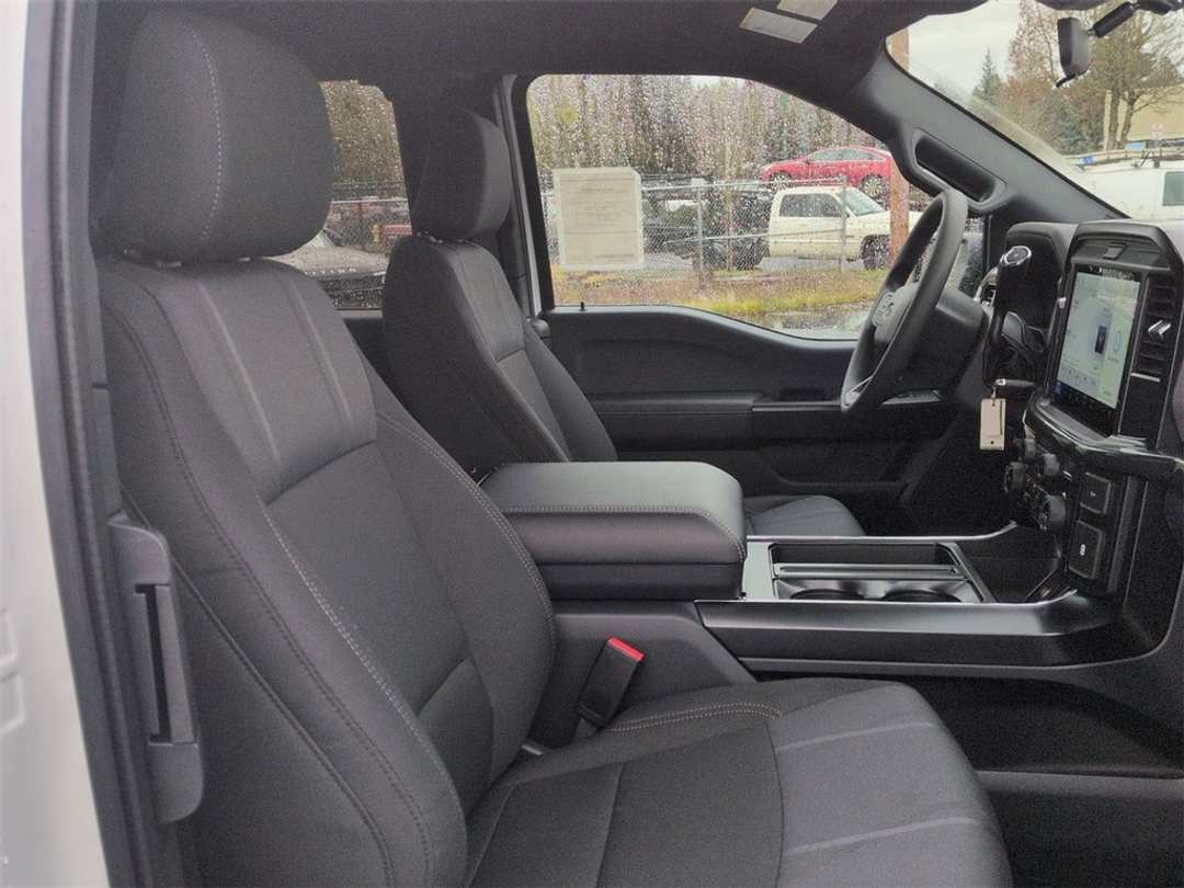 2026 Ford F-150 STX - Image 30
