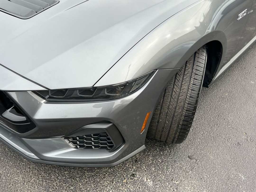 2026 Ford Mustang EcoBoost - Image 3