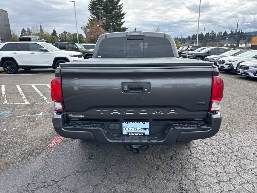 2019 Toyota Tacoma TRD OffRoad - Image 6