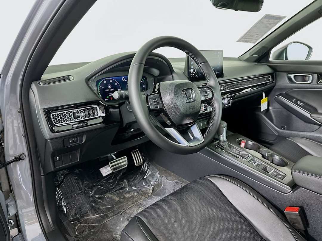 2026 Honda Civic Sport Touring - Image 9