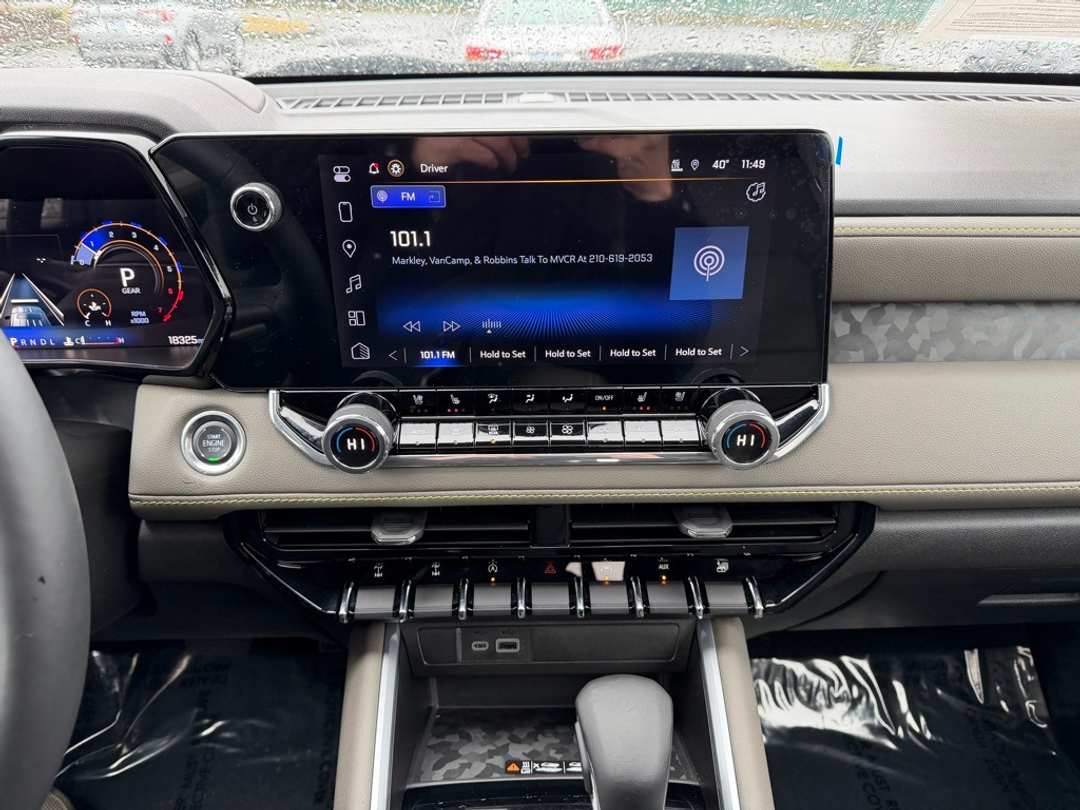 2024 Chevrolet Colorado ZR2 - Image 22