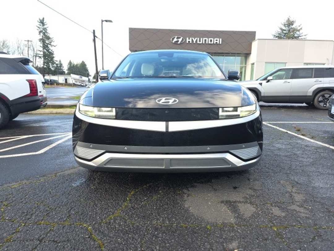 2022 Hyundai Ioniq 5 Limited - Image 4