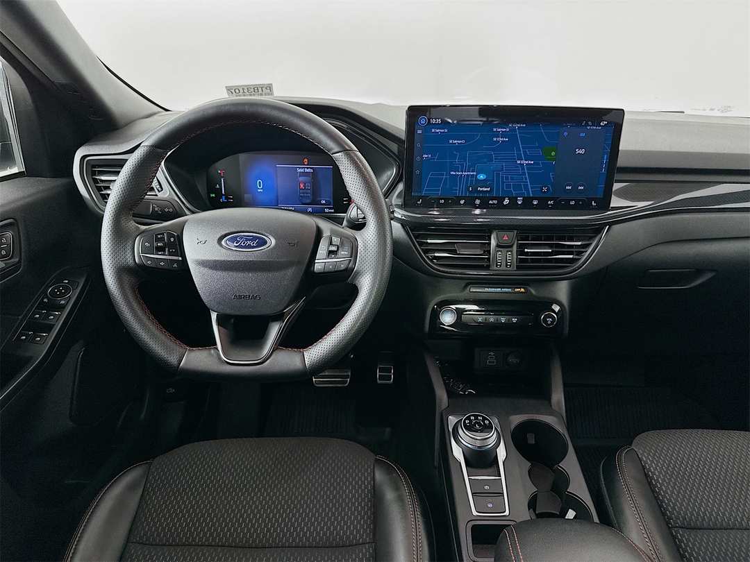 2024 Ford Escape STLine - Image 14