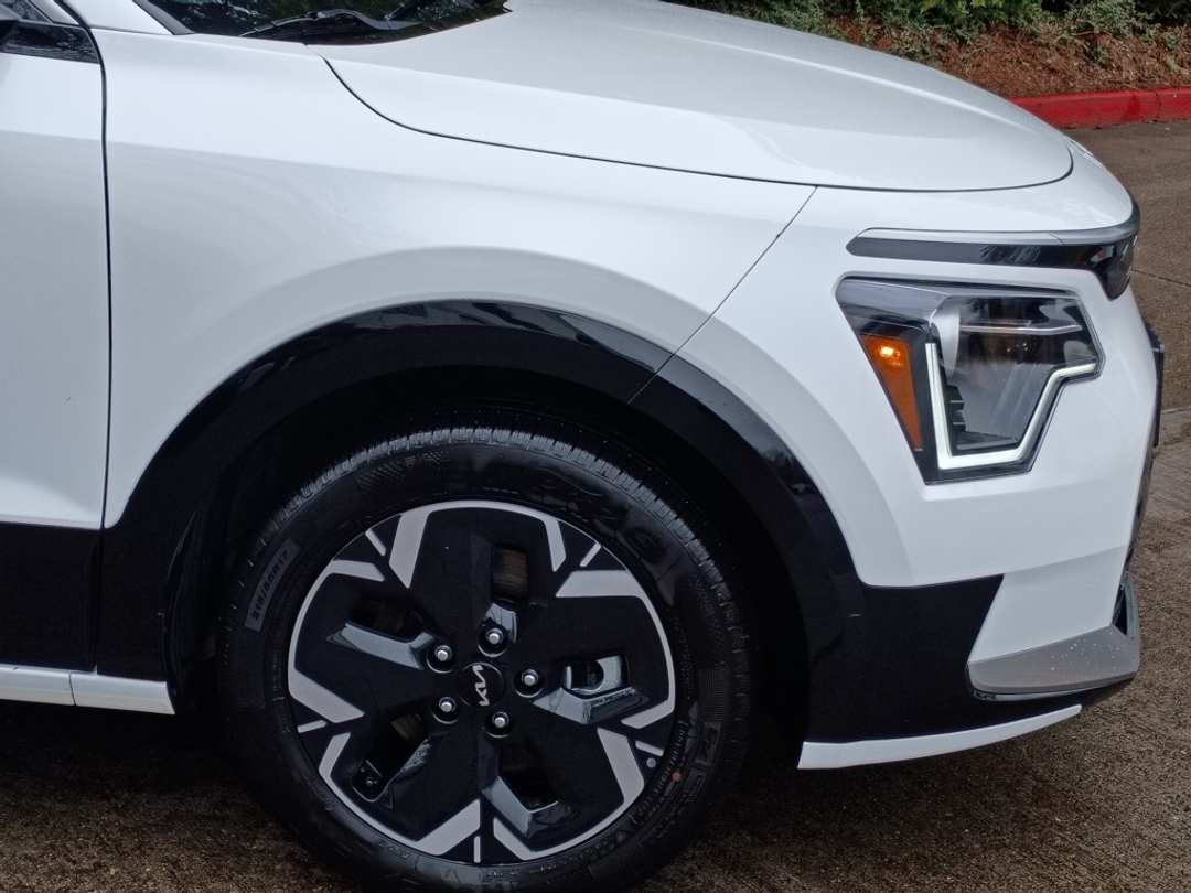 2024 Kia Niro Ev Wind - Image 2