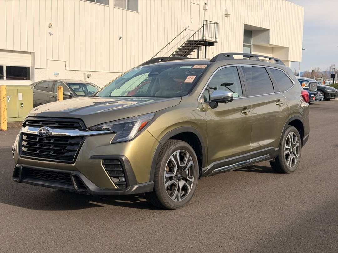 2023 Subaru Ascent Limited - Image 3
