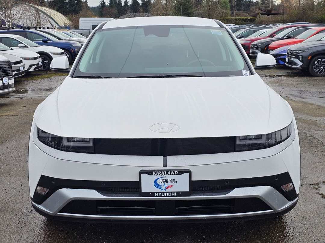 2026 Hyundai Ioniq 5 SE - Image 2