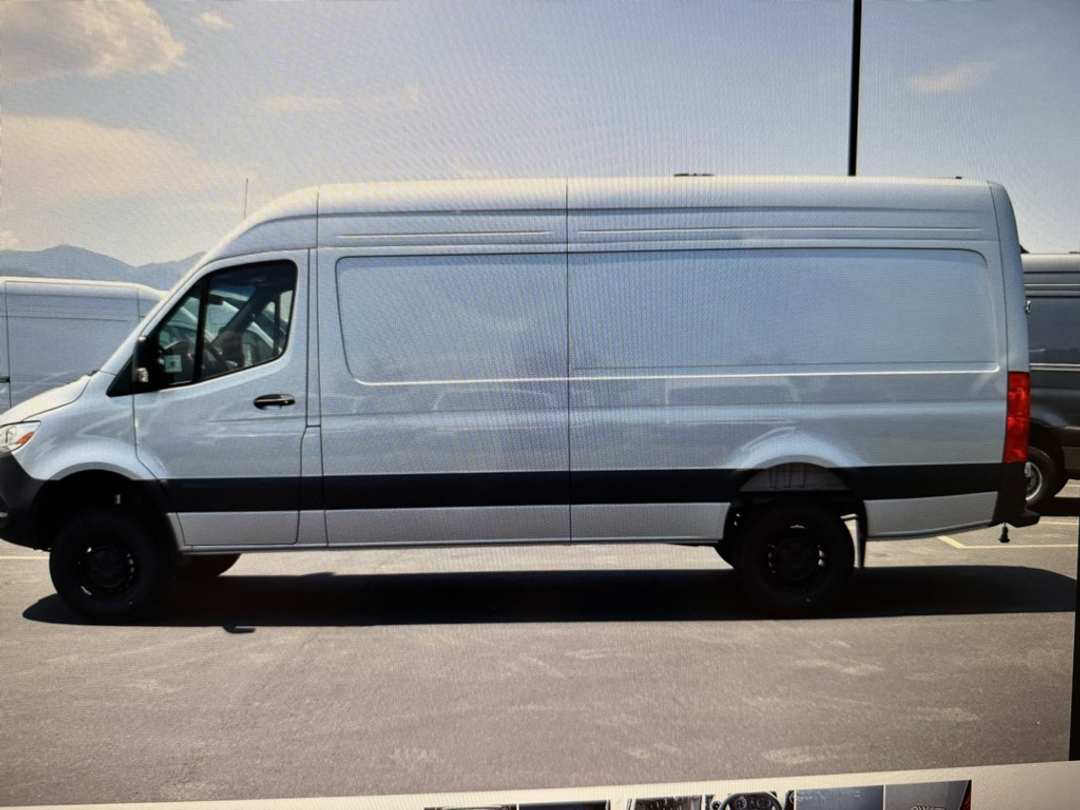 2026 Mercedes-Benz Sprinter 2500 Cargo 170 WB - Image 3