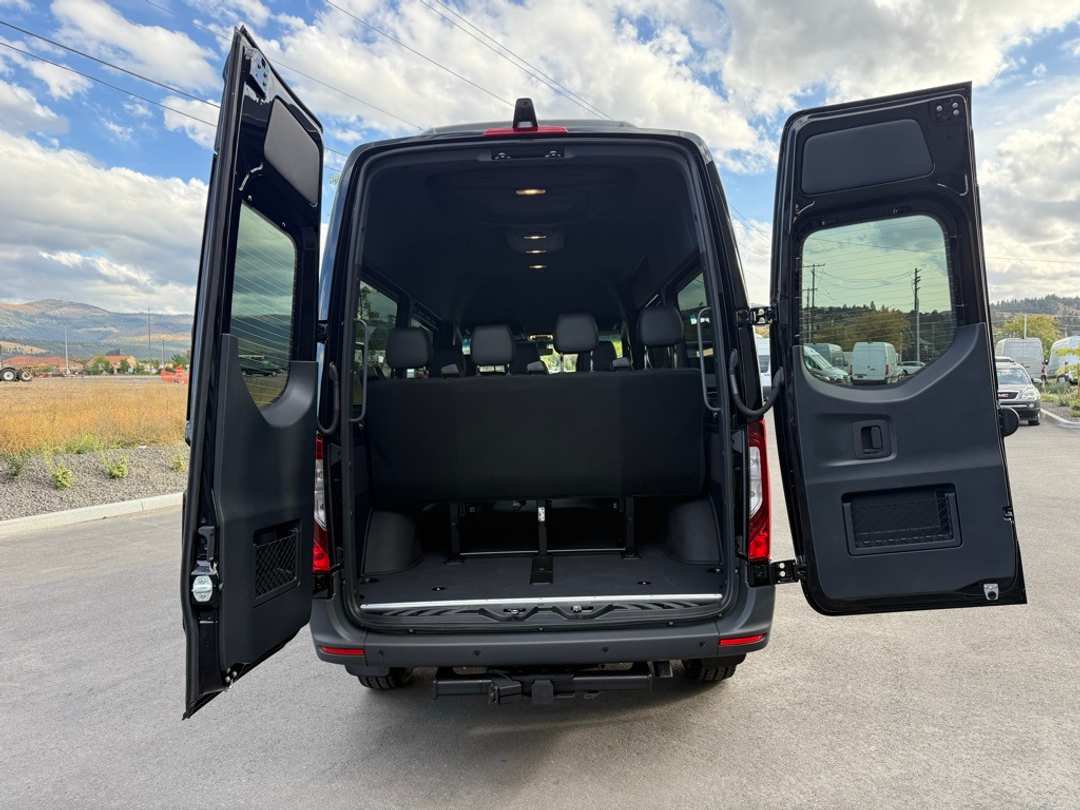 2025 Mercedes-Benz Sprinter 2500 Passenger 144 WB - Image 8