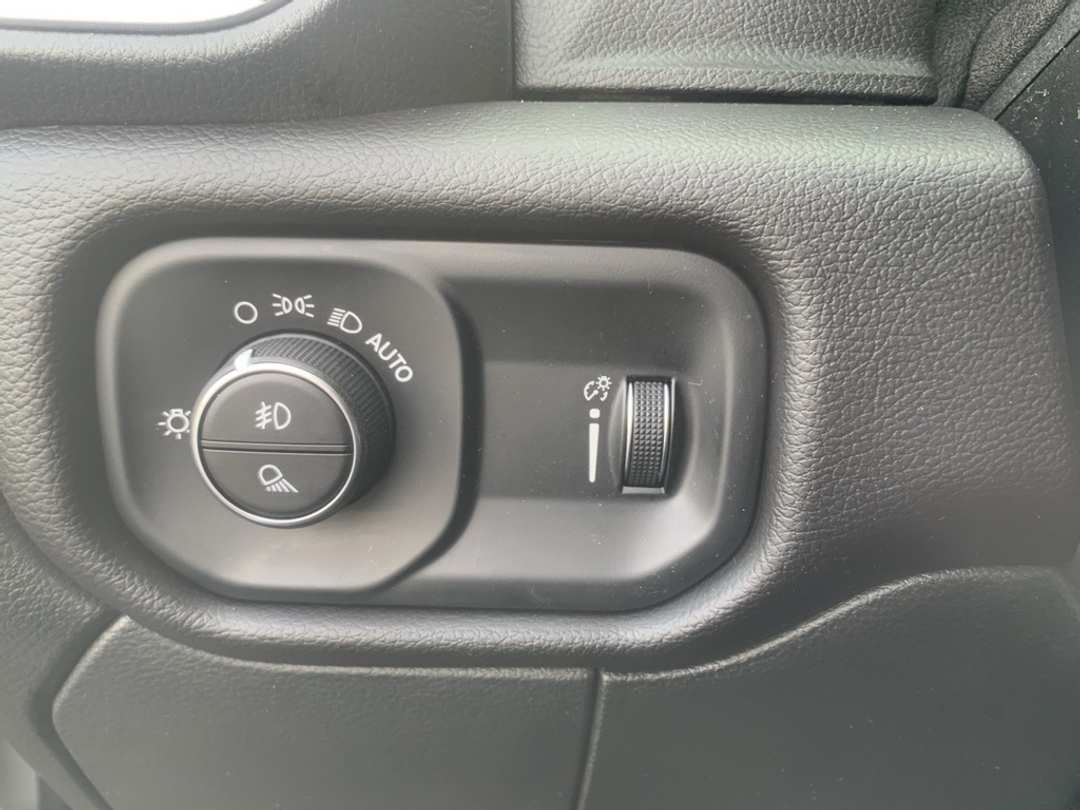 2023 Ram 2500 Big Horn - Image 19