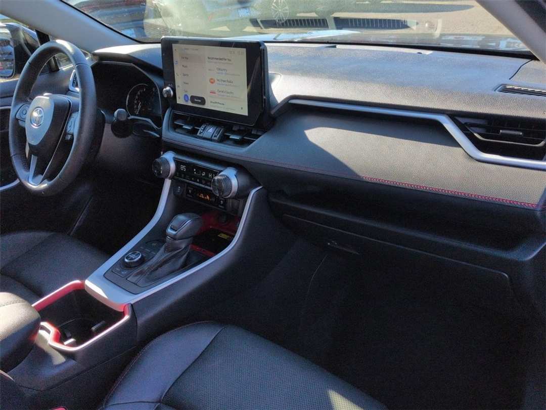 2024 Toyota Rav4 TRD Off Road - Image 32