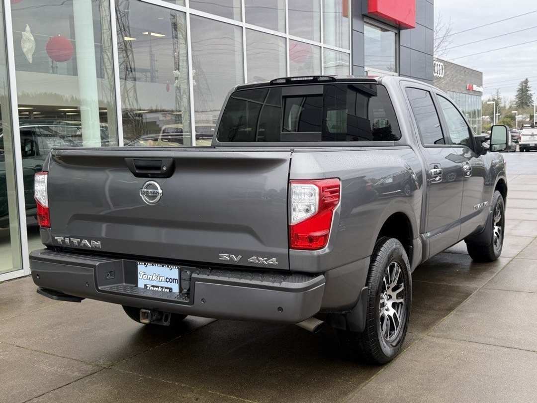 2020 Nissan Titan SV - Image 7