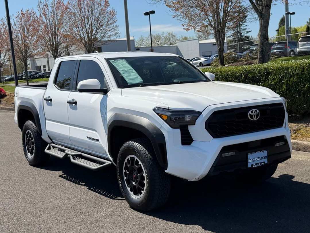 2024 Toyota Tacoma TRD OffRoad - Image 2