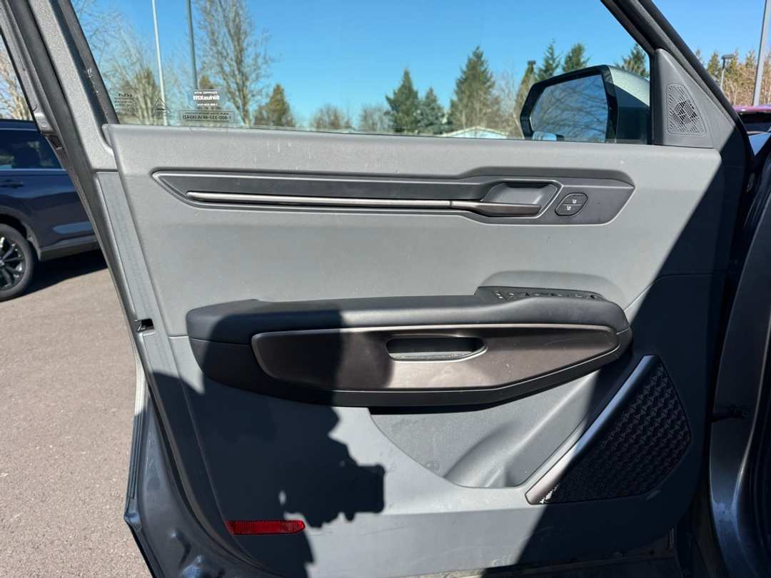 2024 Kia Ev9 Light Long Range - Image 18