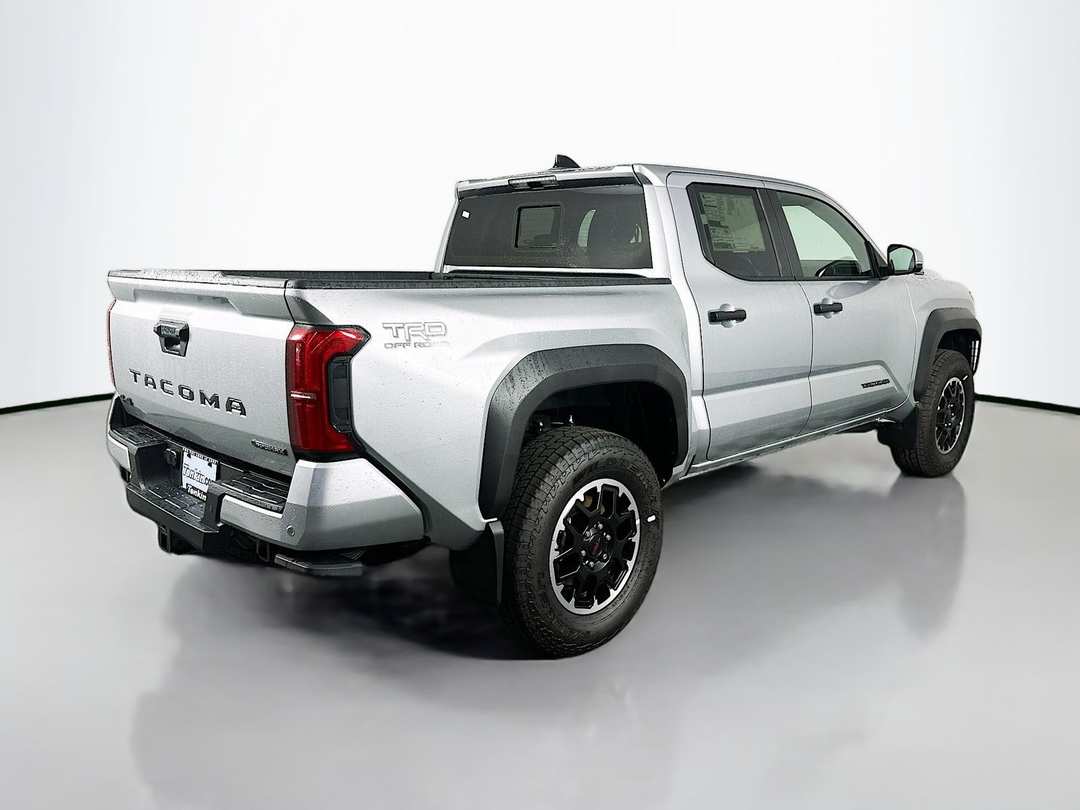2025 Toyota Tacoma TRD Off Road - Image 7