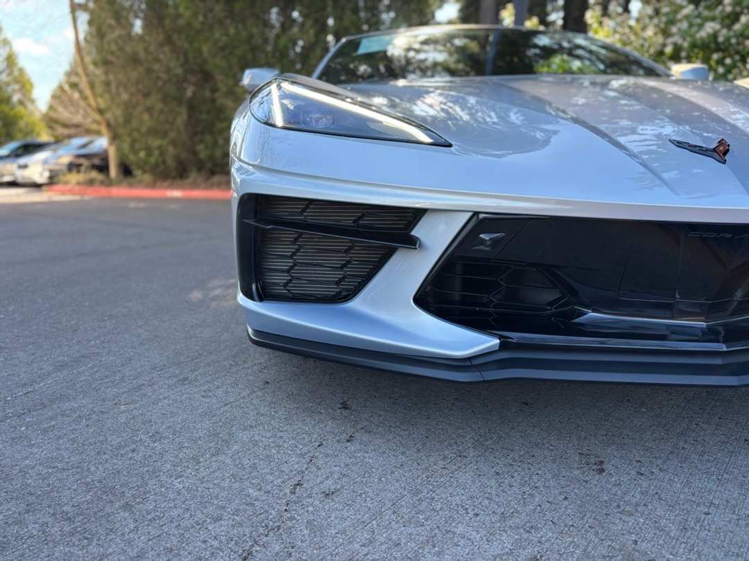 2023 Chevrolet Corvette Stingray - Image 2