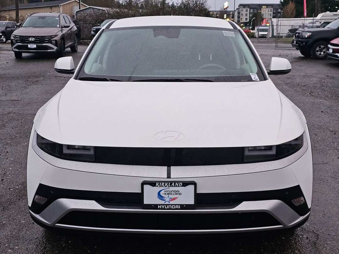 2026 Hyundai Ioniq 5 SEL - Image 2