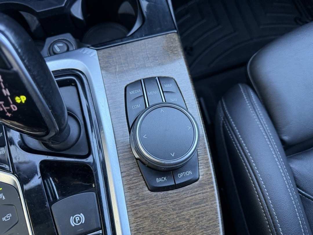 2018 BMW X3 xDrive30i - Image 27