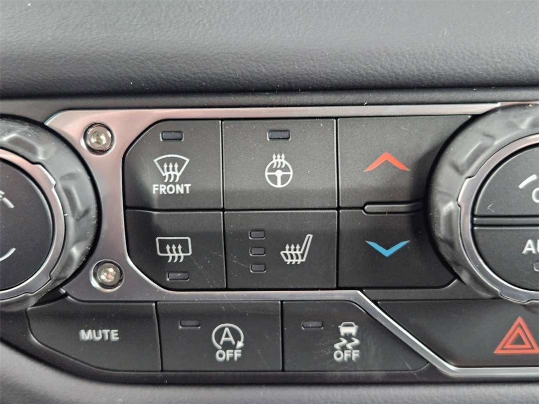 2026 Jeep Gladiator Rubicon - Image 24