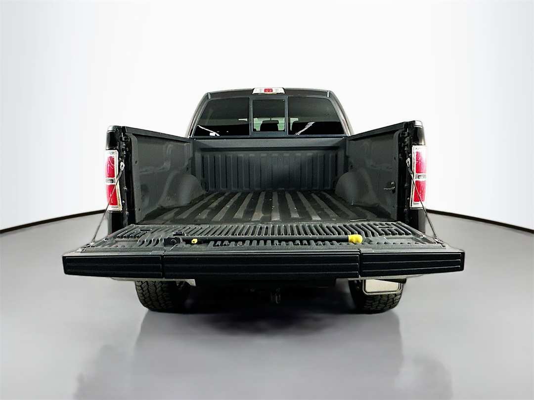 2014 Ford F-150 Lariat - Image 28