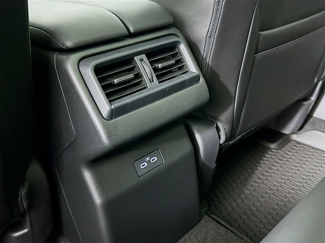 2026 MAZDA Cx-50 Preferred - Image 26