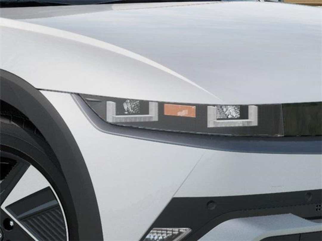 2026 Hyundai Ioniq 5 SE - Image 9