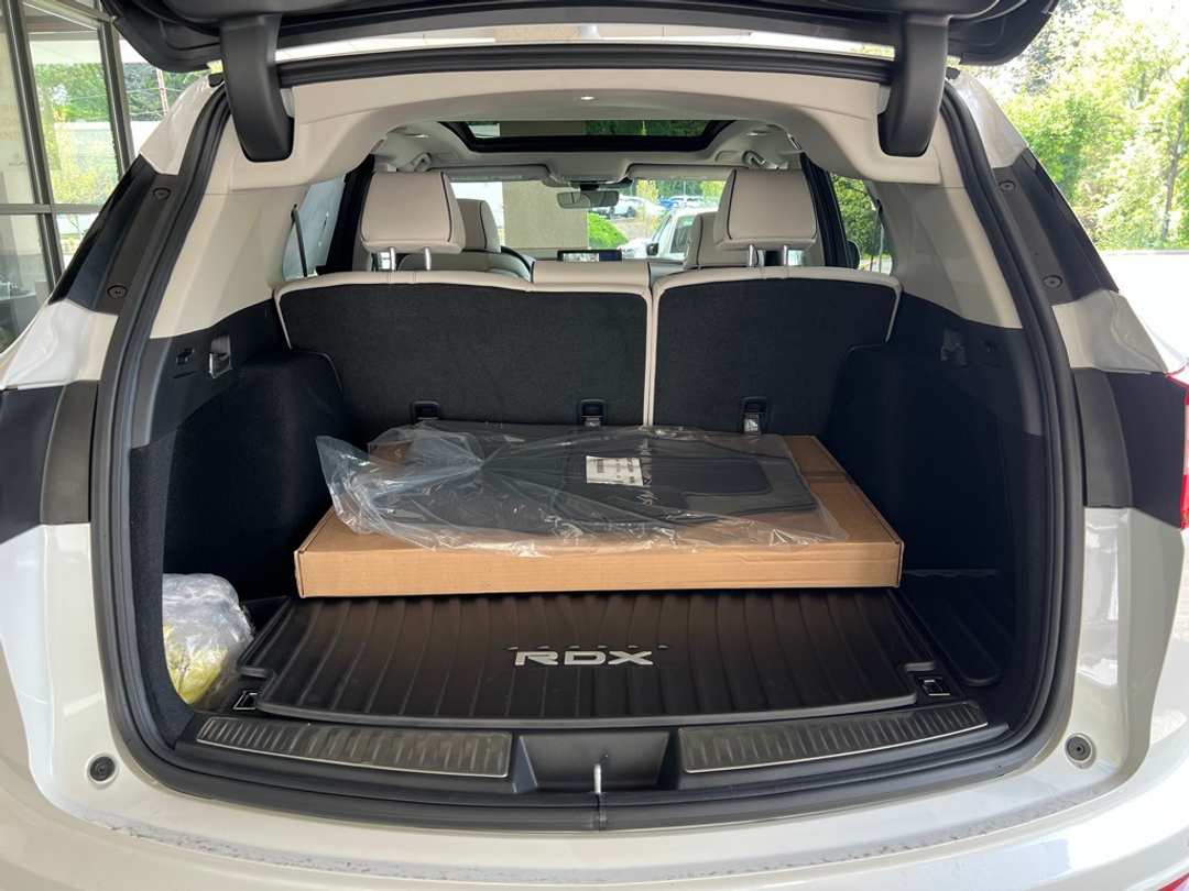 2026 Acura RDX Advance Package - Image 9