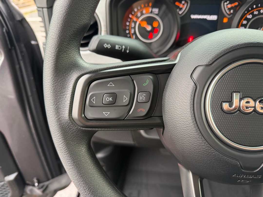 2026 Jeep Wrangler Sport - Image 17