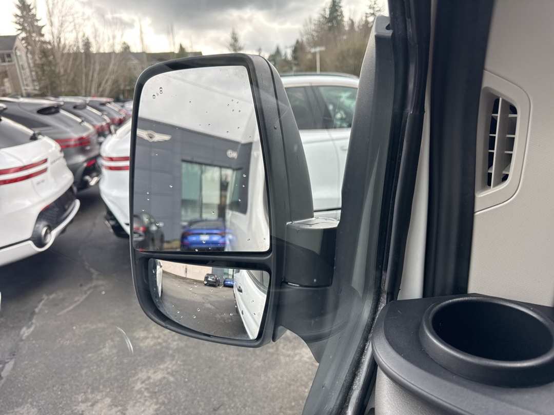2024 Ford Transit-350 XLT - Image 28