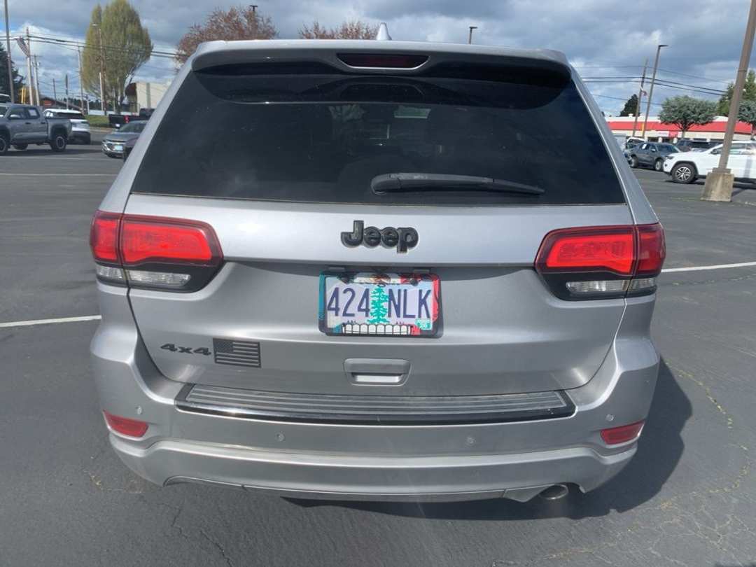 2018 Jeep Grand Cherokee Altitude - Image 3